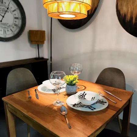 Apartment Chill And *