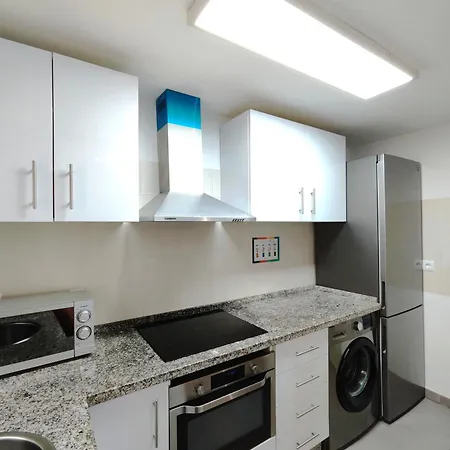 Chill And 토레몰리노스