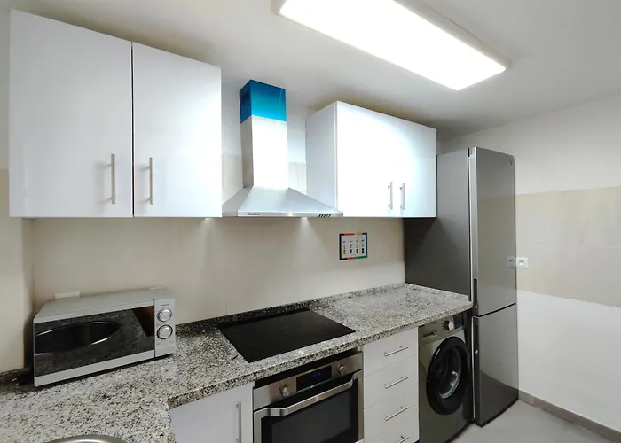 Chill And 토레몰리노스