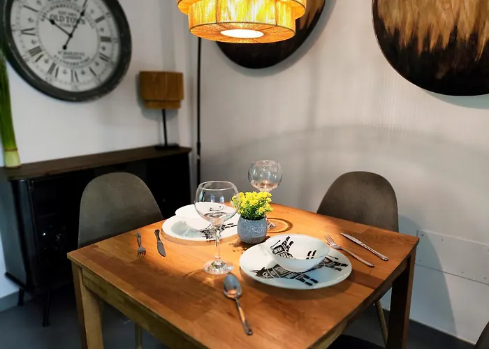 Apartment Chill And *